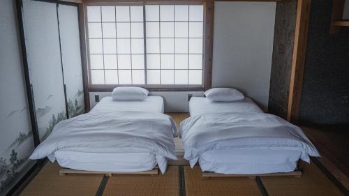 Nikaho Hostel | ゲストハウス麓〼-Rokumasu