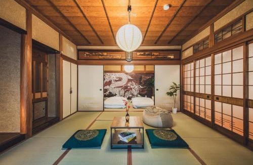 Sakaide Villa | サウナと星空の宿 癒しの静寂 瀬戸内一棟貸切 Sei-Jima Retreat