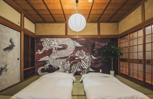Sakaide Villa | サウナと星空の宿 癒しの静寂 瀬戸内一棟貸切 Sei-Jima Retreat