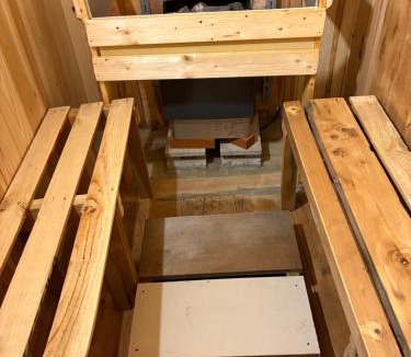 Kochi House | サウナ付きトトロ風のお風呂が自慢一軒貸切笑月楼ペット宿泊は要相談