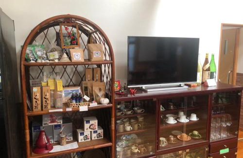 Akaogi Hostel | ティダ民宿結の家