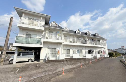 Miyazaki Apartment | テラスリバーサイド 301