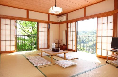 Shirahama House | ペンション桜家