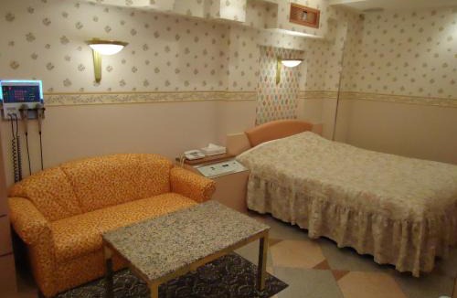 Kita Ward Hotel | ホテル アイアンプレミアム 六甲店 Adult only男塾ホテルグループ