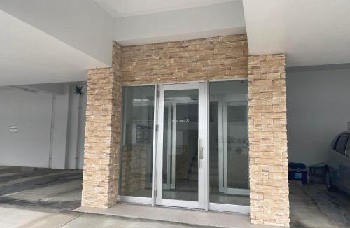 Okinawa Apartment | ホワイトヒルズ