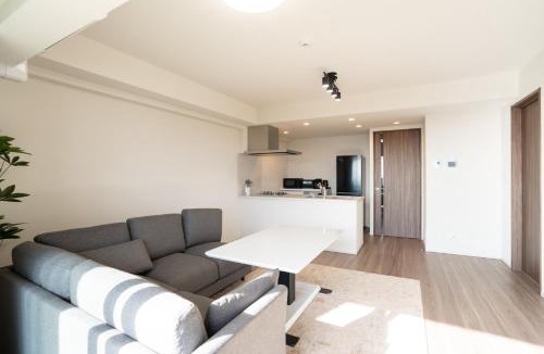 Kitanakagusuku Apartment | モンドミオ沖縄リゾート ライカムヒルズ11階 1102号室