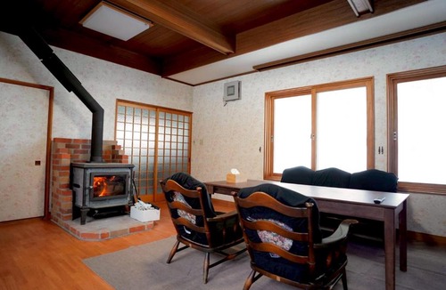 Oirase Keiryu Onsen Apartment | リトリート奥入瀬屋