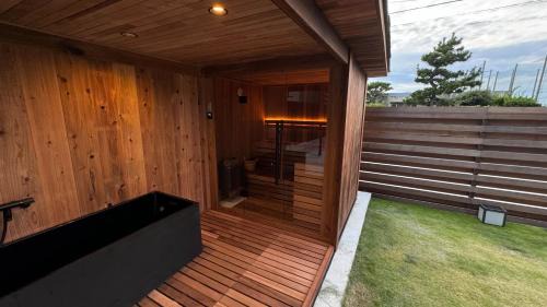Hojo House | ロウリュウサウナとアイスバスのあるラグジュアリー貸別荘