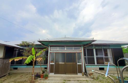 Amami Hostel | 一棟貸し 喜瀬しーばなゲストハウス -Traditional House Rent-