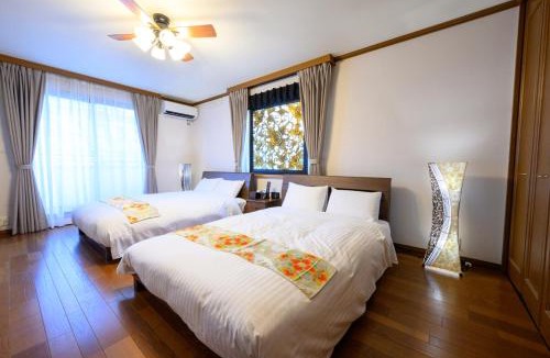 Higashi Ward Villa | 中山宿 Nakayama Villa 車移動に便利な広島高速すぐそば165平米の贅沢空間 無料駐車場に充電スタンド有り supported by COCOSTAY