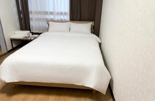 Kamei Cho Apartment | 亀井町Stay301