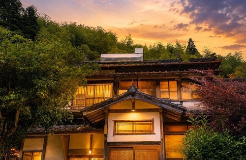 Kikuchi Apartment | 五感の宿楽