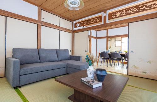Sakura House | 京成佐倉 最大11名 広々5Dk 成田空港直通 大人数利用におススメ一棟貸し切り