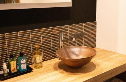 Bizen Hotel | 備前ホテル陶 BIZEN HOTEL SUE