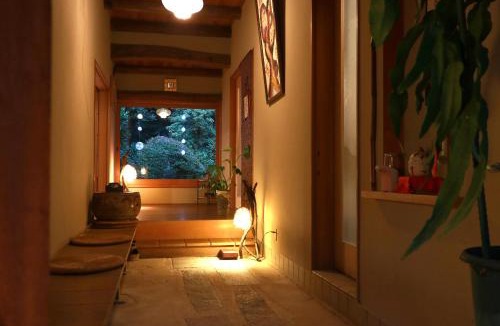 Nara House | 十六夜山荘