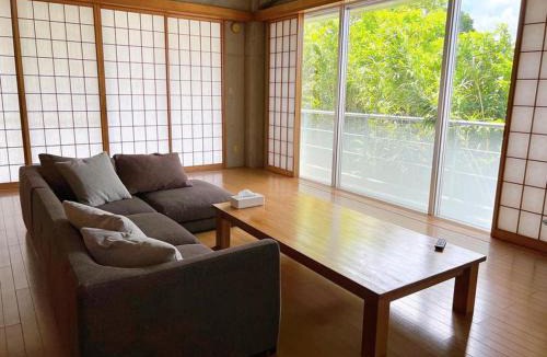 Nakijin Villa | 古宇利島ゲストハウス
