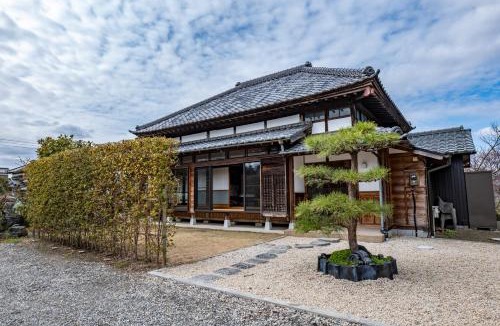 Mobara Villa | 古民家一棟貸別荘 しずく亭 -Kominka SHIZUKU tei-