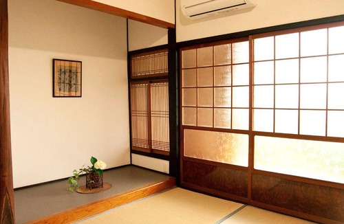 Nakabaru House | 古民家宿 星園-hoshiniwa-