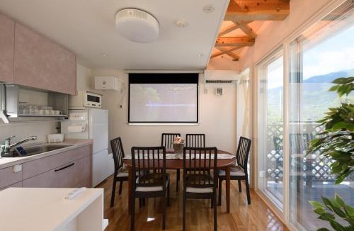 Gora House | 和光荘 Harmonious Light South
