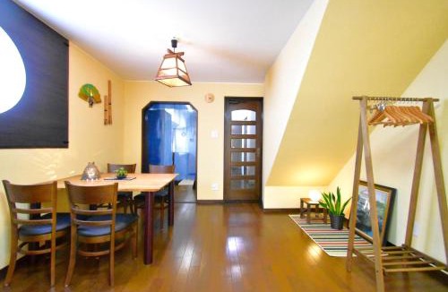 Kurashiki Apartment | 和楽器の宿 むつの音