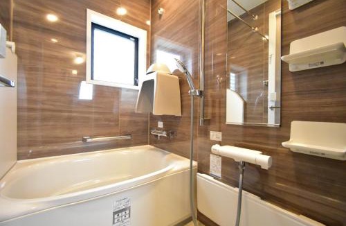 Kurashiki Apartment | 和楽器の宿 むつの音