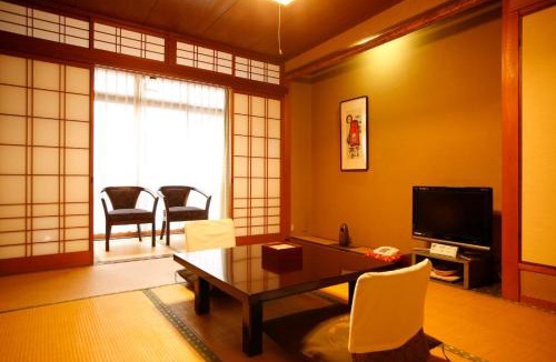 Kinosaki Onsen Hotel | 城崎温泉 旅館 つばき乃 - Kinosaki Onsen Ryokan Tsubakino