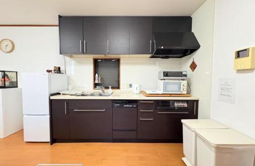 Nakagyo Ward Villa | 夏様香驛 Spacious Traditional Kyoto House, 4 Bedrooms, Sleeps 8, 2 Bathrooms