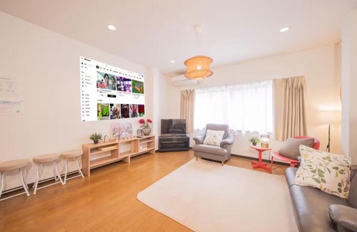 Higashinari Villa | 大阪城森ノ宮一軒家貸し切りファミリ一向け小型車のみ無料駐車場可Private for families, small car freeparking独栋可停小车