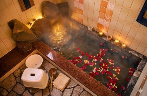 Tsubaki Onsen House | 天然温泉付別荘in海友荘