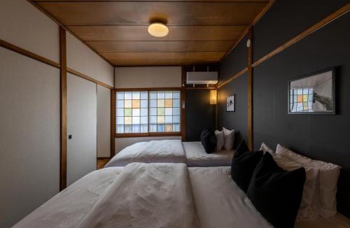 Chuo-ku House | 【天神HOUSE 】一軒家まるまる貸切