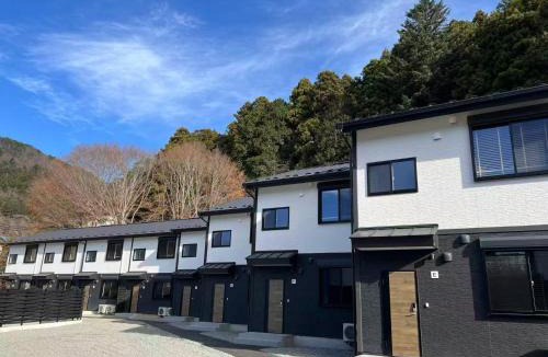 Azagawa Villa | 富士晴 湖畔 Villas 花园