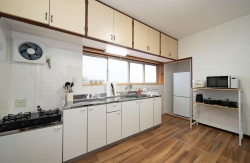 Meiro no Machi House | 小豆島宿いたち