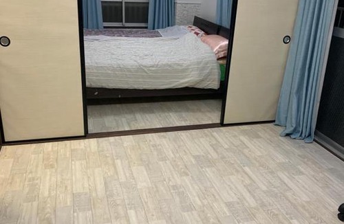 Kurosaki Apartment | 山下ホテル301