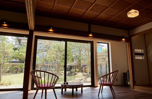 Iwamuro Onsen Villa | 岩室久元
