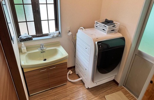 Narita Apartment | 幸 2BR Apartment Max 10 Near Narita Airport & Temple 3Free Parkings 2DogsOK