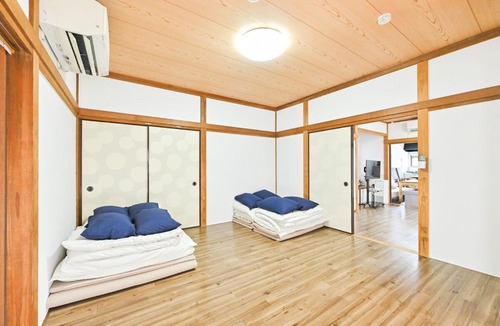 Narita Apartment | 幸 Happiness 成田山近く 2BR 貸切 最大10名 駐車場3台 大型犬2頭OK