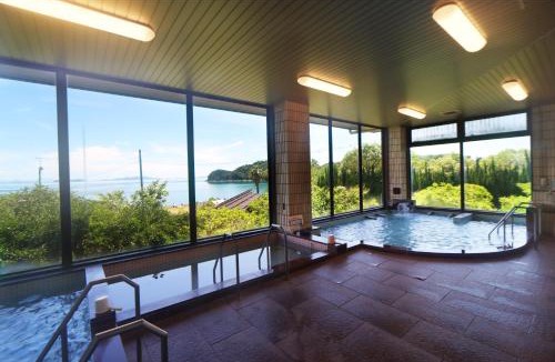 Ai Jima Hotel | 広島県立県民の浜