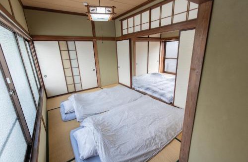 Otsuki Apartment | 御太刀屋