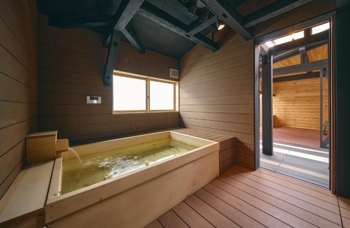 Hida Takayama Onsen House | 御宿 凪ぐ Takayama