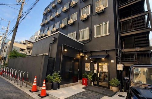 Nishinari House | 心斎橋難波関空直通Onyabo Shin-Imamiya Ambers Hostel