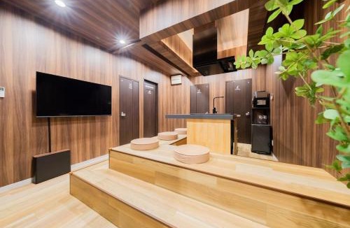 Konohana Villa | 拓 taku 陶器のお風呂 旅の疲れを癒す新しいお部屋 USJまで10分 ベッド16台 6つの寝室