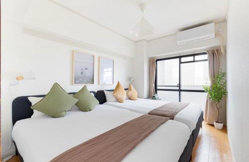 Nishinari Apartment | 明和オートワークビル 花園町 805