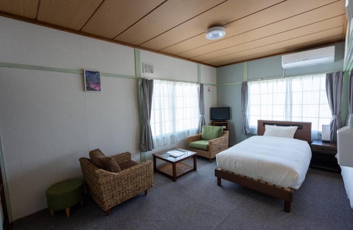 Mikasa House | 暮泊くらはく 1日 1組様限定 5名様まで宿泊可能