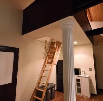 Hakodate House | 最大10名 観光地まで徒歩5分 無料駐車場付き 函館駅車で5分 好アクセスRed penta
