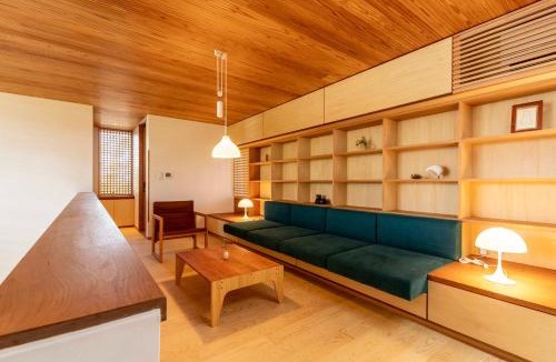Mitoyo House | 最大5名 木の香りに包まれる上質な和モダン一棟貸切 癒しの空間zen