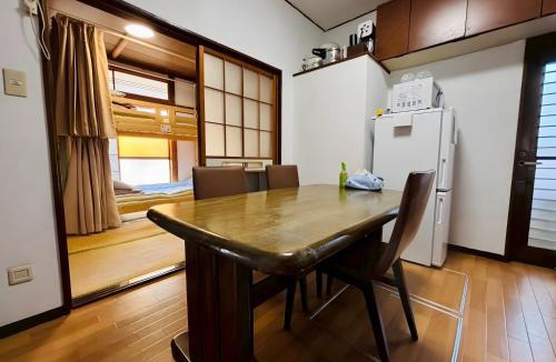 Maebashi Hostel | 木の家ゲストハウス前橋2号館