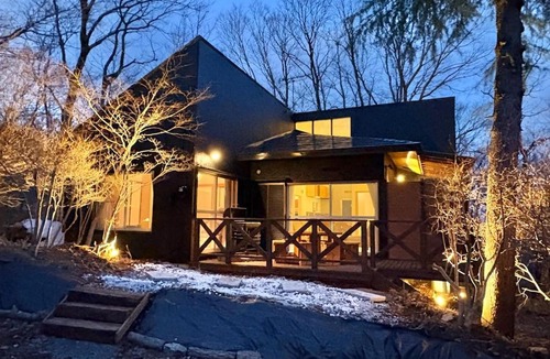 Nasu Apartment | 木漏れ日と湯の香りに包まれて 露天風呂付き和モダン貸切ヴィラ