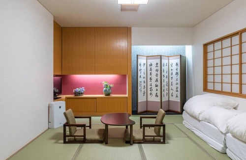 Nishi House | 札幌西野夢幻夜景附庭院 Sapporo Night View House