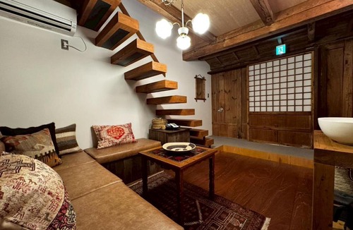 Kanuma Bed & Breakfast | 栃木県鹿沼市の一棟貸し蔵宿The Bath and Bed Kanuma