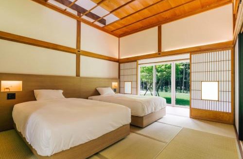 Atsuma Hotel | 森のオーベルジュ 三 みつ - 旧 森厚真hotel CHUPKI -